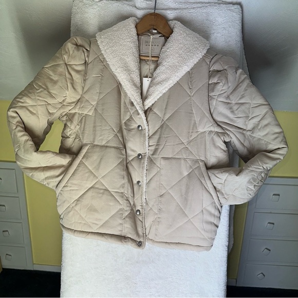 Blank NYC Cream Quilted Teddy-Lined Jacket - Picture 5 of 13